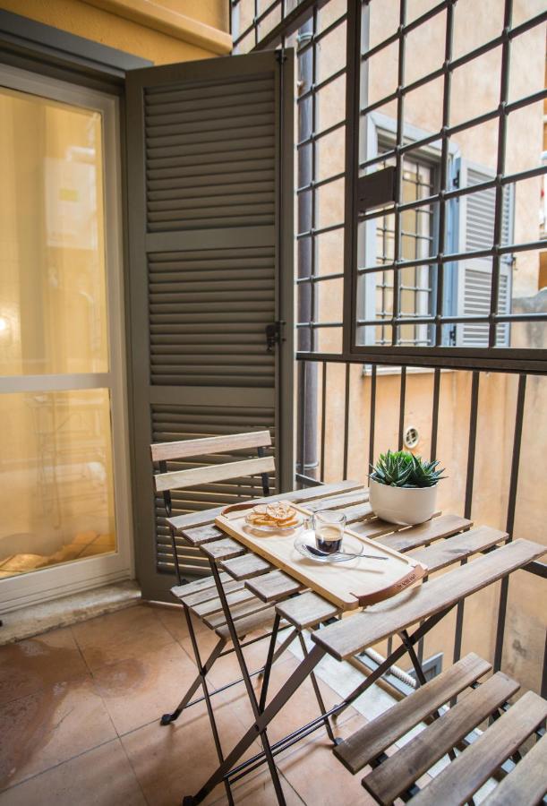 Domus Regola Luxury Apartment Rome Exterior photo